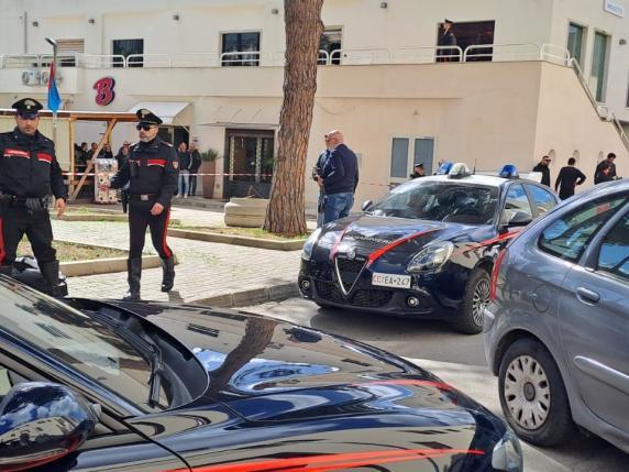 Casarano, Agguato In Centro A Colpi Di Kalashnikov: Ucciso Il 32enne ...